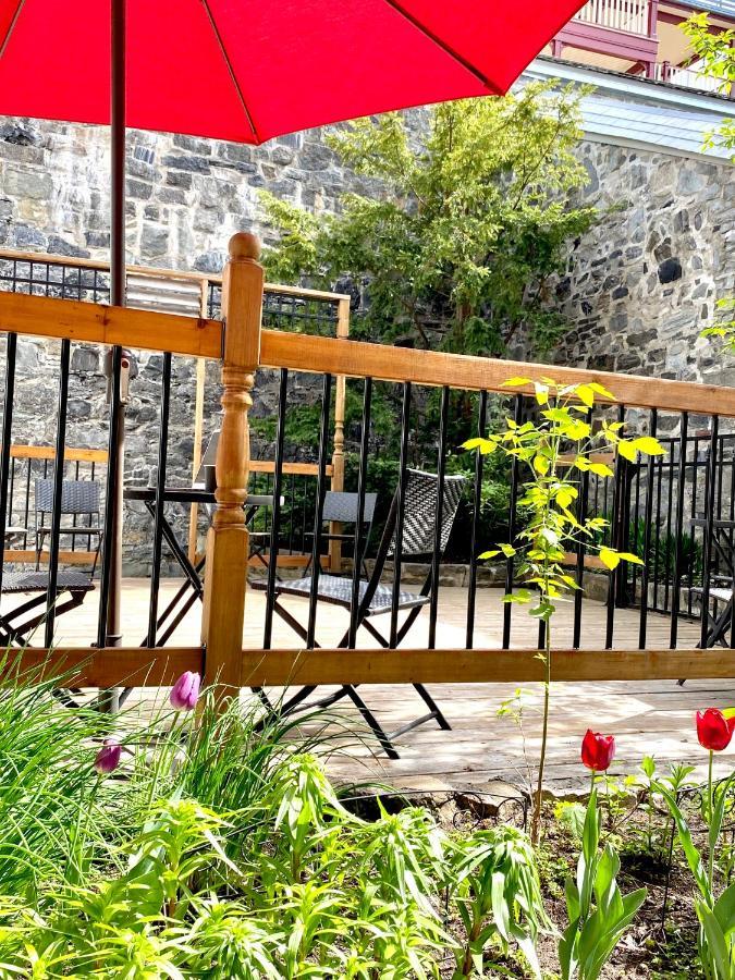 Le Chateau De Pierre Quebec City Exterior photo